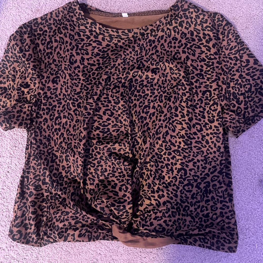 leopard t-shirt